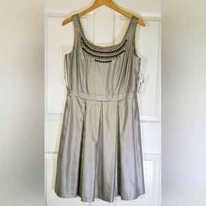 Antonio Melani Hanne Chartreuse Sleeveless Camel Satin Pleated Dress Size 12